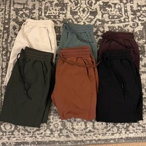 SIX PAIRS Old Navy StretchTech Dry Quick Women’s Jogger Pants Size Medium Petite